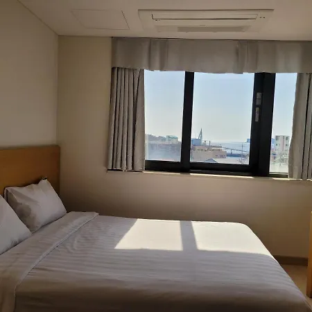 Bk Hotel Jeju Seogwipo Exterior photo