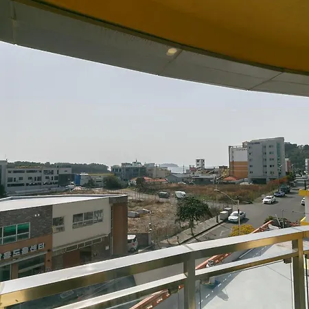 Bk Hotel Jeju Seogwipo Exterior photo