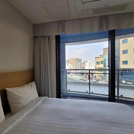 Bk Hotel Jeju Seogwipo Exterior photo