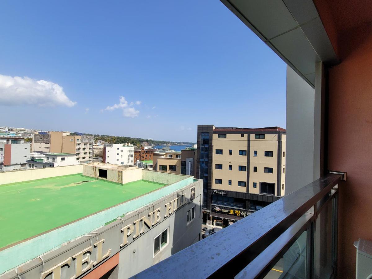 Bk Jeju Hotel 3*